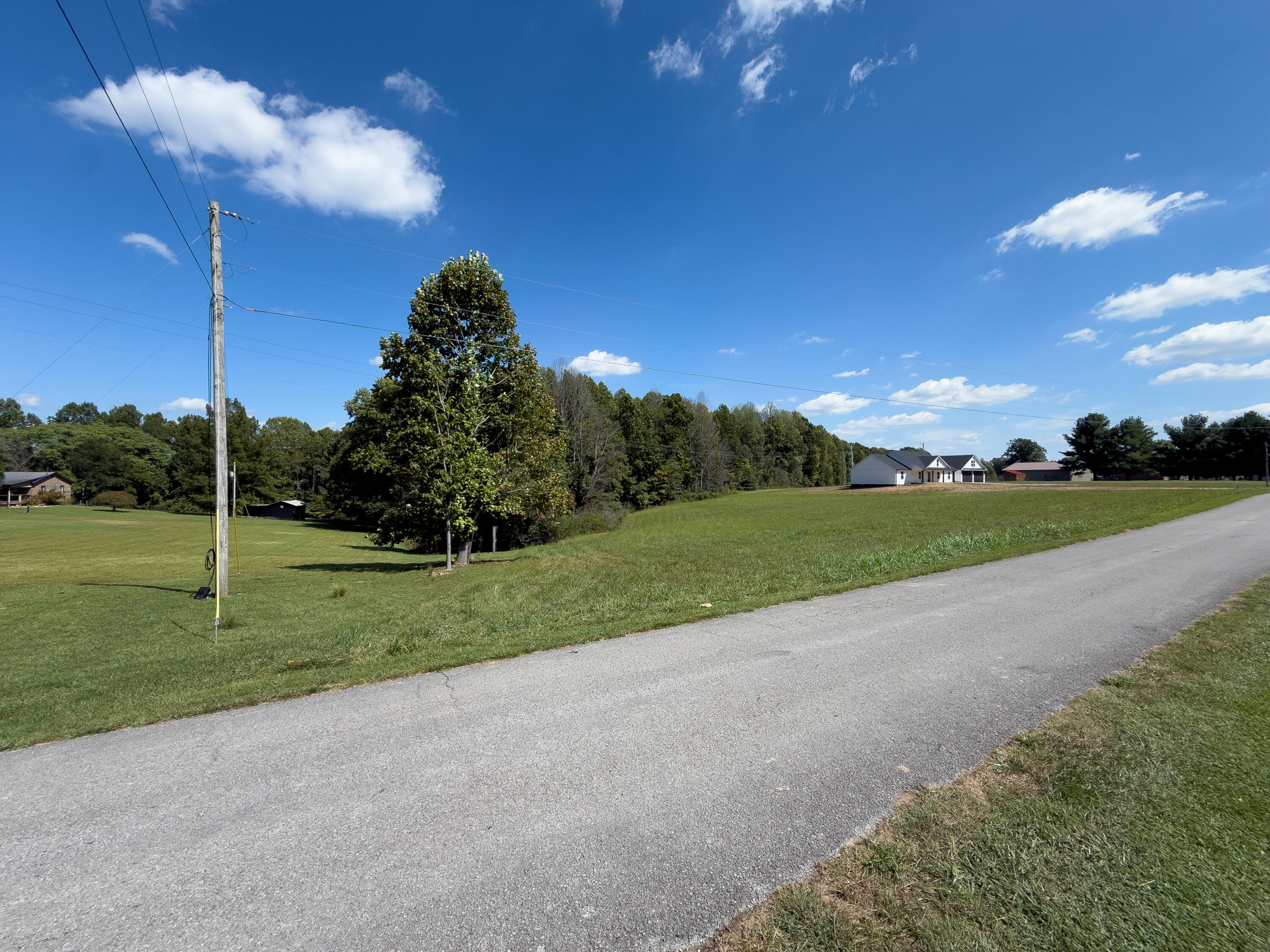 500 Delp Road Liberty, KY 42539 - Photo 11 of 29 IMG_2677