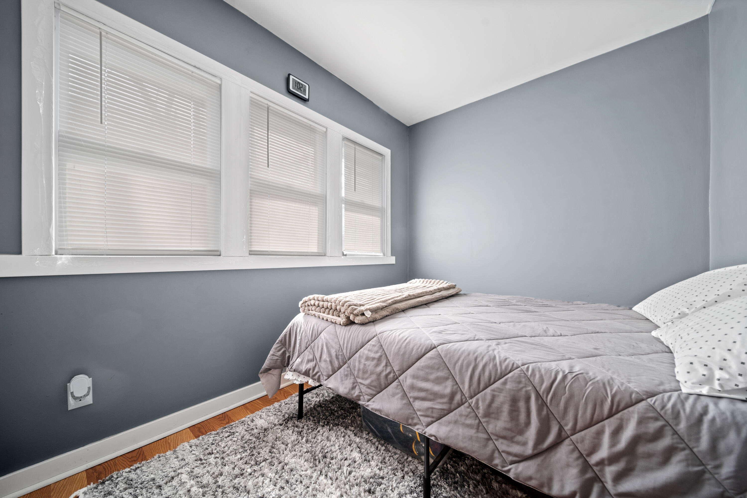 1673 Calvert Avenue Detroit, MI 48206 - Photo 9 of 21 16-DSC02410