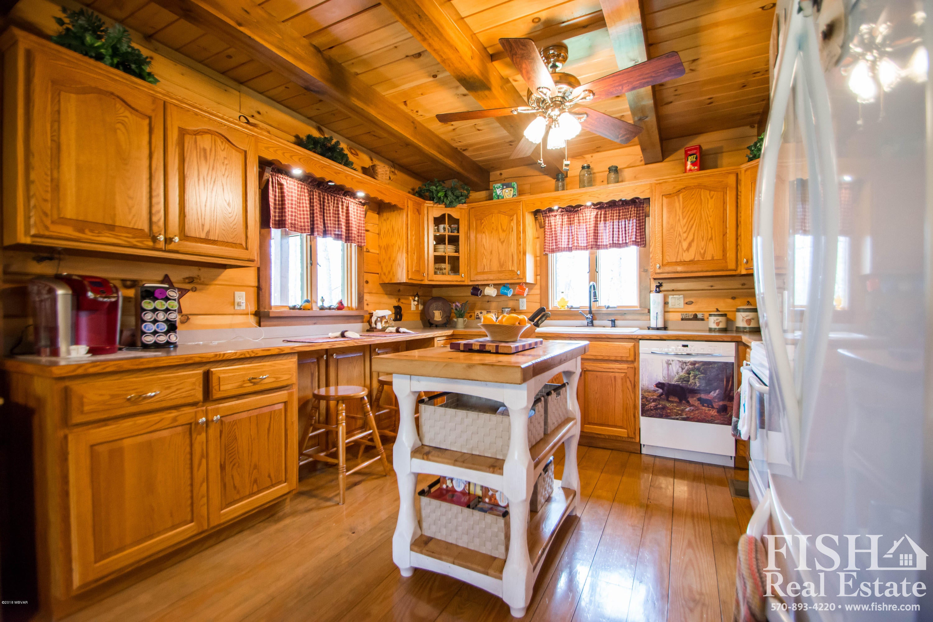 106 Coyote Ridge Lock Haven, PA 17745 - Photo 3 of 29 DSC_4115