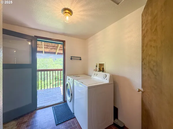 $424,900 | 96134 Foxglove Way, Brookings, OR 97415