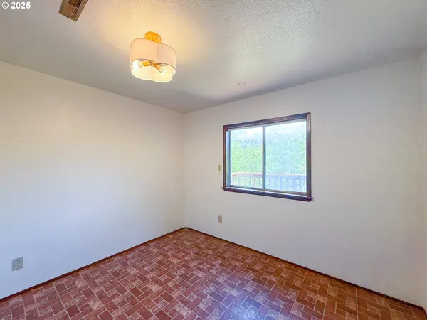 $424,900 | 96134 Foxglove Way, Brookings, OR 97415
