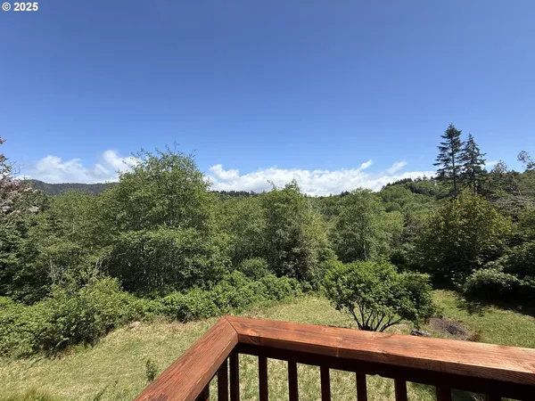 $424,900 | 96134 Foxglove Way, Brookings, OR 97415