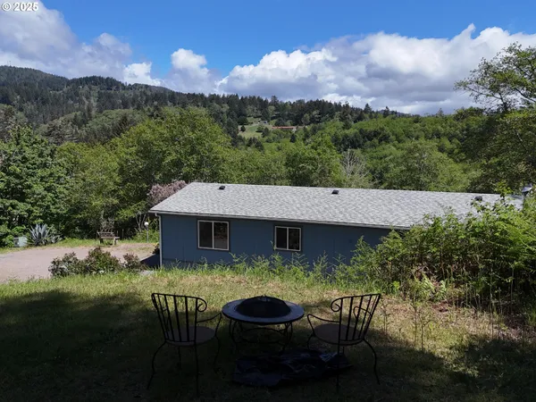 $424,900 | 96134 Foxglove Way, Brookings, OR 97415