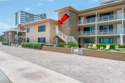 $599,000 | 3300 North Surf Road, Unit 17A, Hollywood, FL 33019