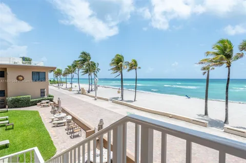 $599,000 | 3300 North Surf Road, Unit 17A, Hollywood, FL 33019