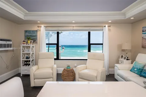 $599,000 | 3300 North Surf Road, Unit 17A, Hollywood, FL 33019