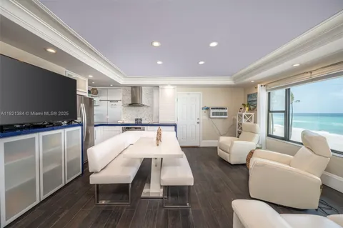 $599,000 | 3300 North Surf Road, Unit 17A, Hollywood, FL 33019