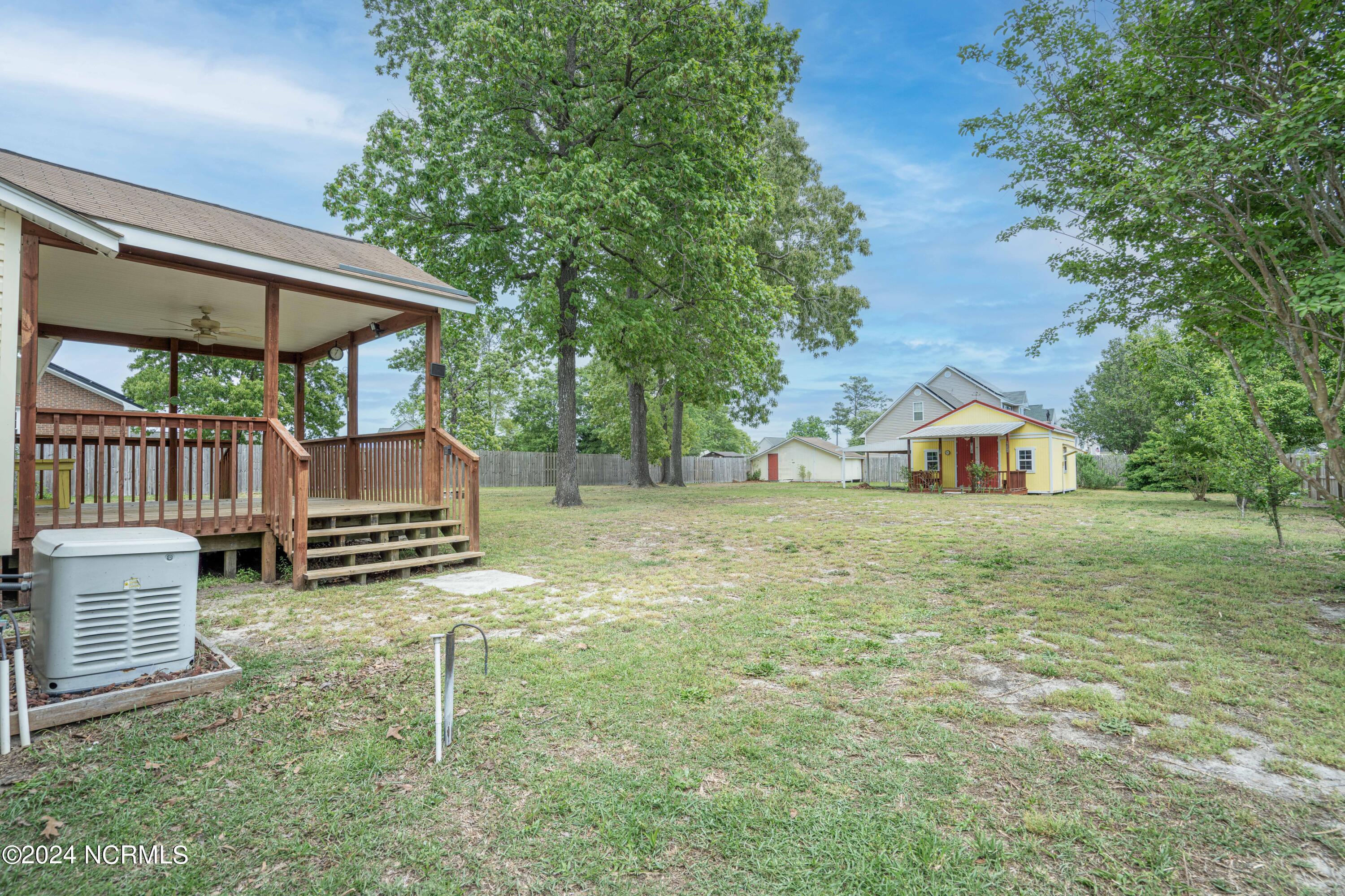 148 Bannermans Mill Road Richlands, NC 28574 - Photo 23 of 39 148 Bannermans Mill rd (21 of 39)
