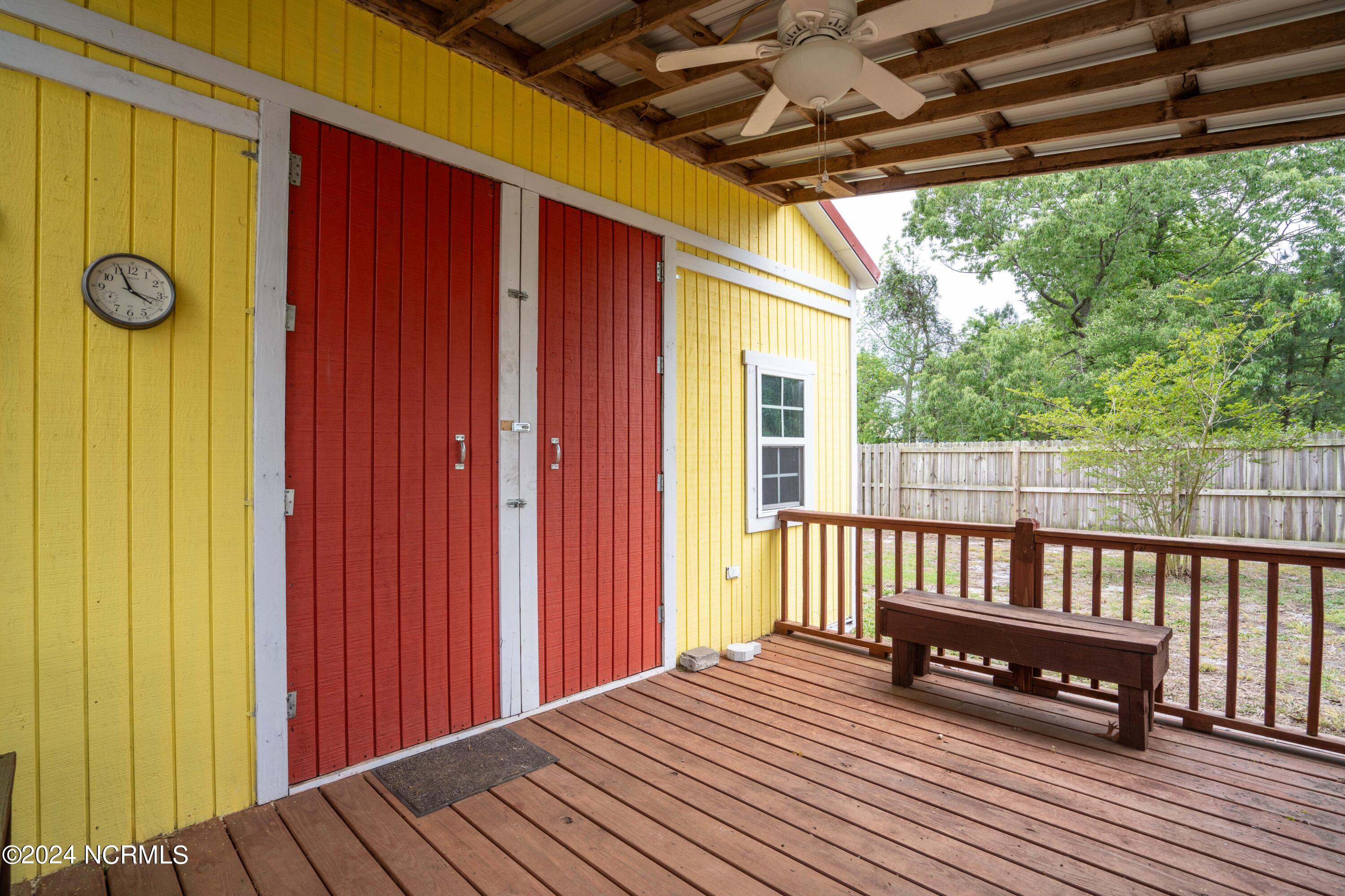 148 Bannermans Mill Road Richlands, NC 28574 - Photo 28 of 39 148 Bannermans Mill rd (25 of 39)