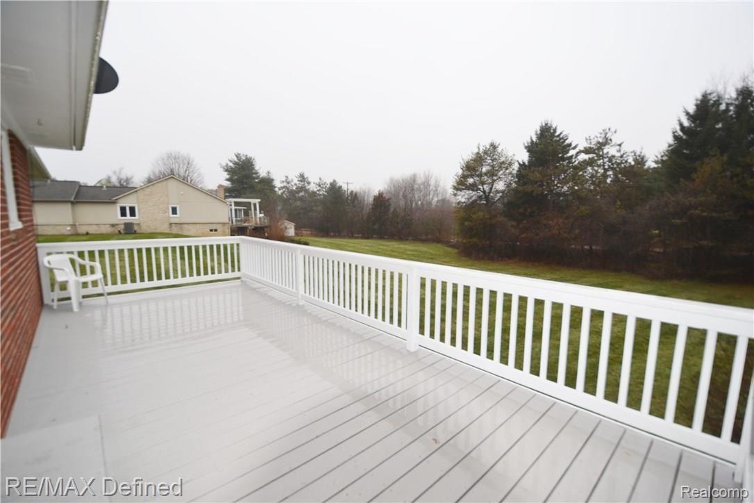 3166 Landview Drive Rochester, MI 48306 - Photo 17 of 66 DSC_0310 (2).JPG