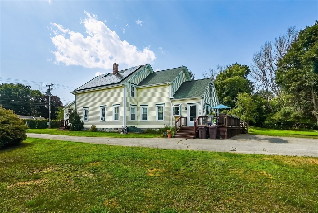 1236 Main Street Acushnet, MA 02743 - Photo 4 of 36