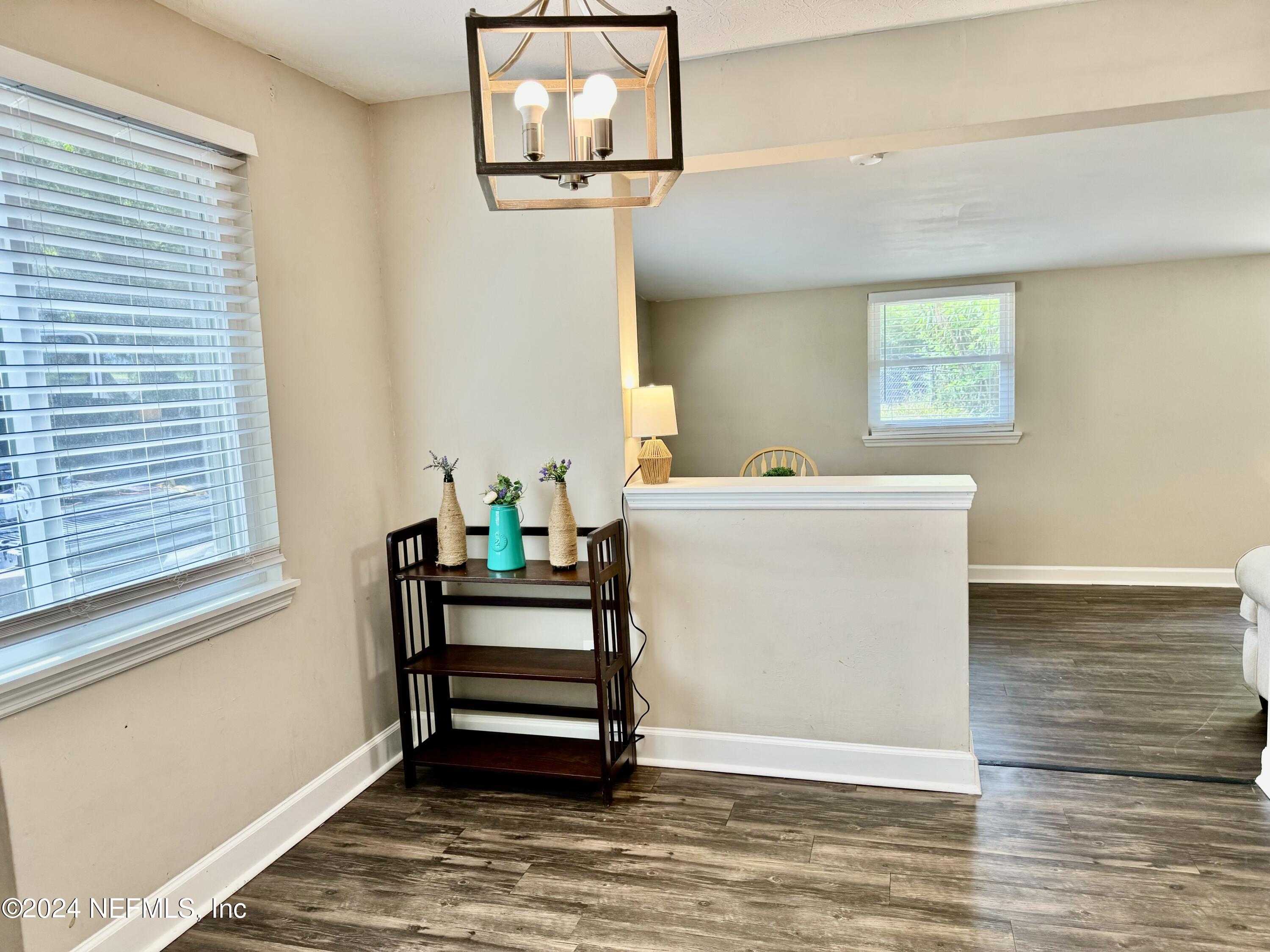 398 Gwinnett Road Orange Park, FL 32073 - Photo 23 of 40 a view of a room that has a bench and a window