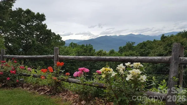 $835,000 | 126 Wild Flower Cove Drive, Swannanoa, NC 28778