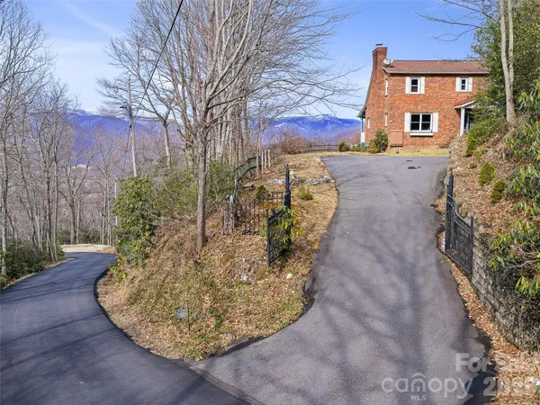 $835,000 | 126 Wild Flower Cove Drive, Swannanoa, NC 28778