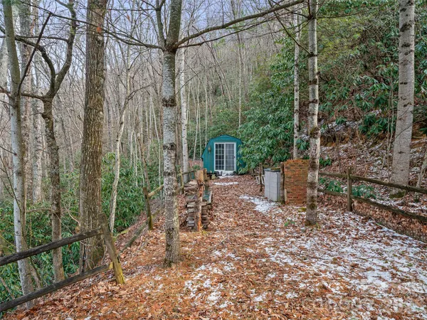 $835,000 | 126 Wild Flower Cove Drive, Swannanoa, NC 28778