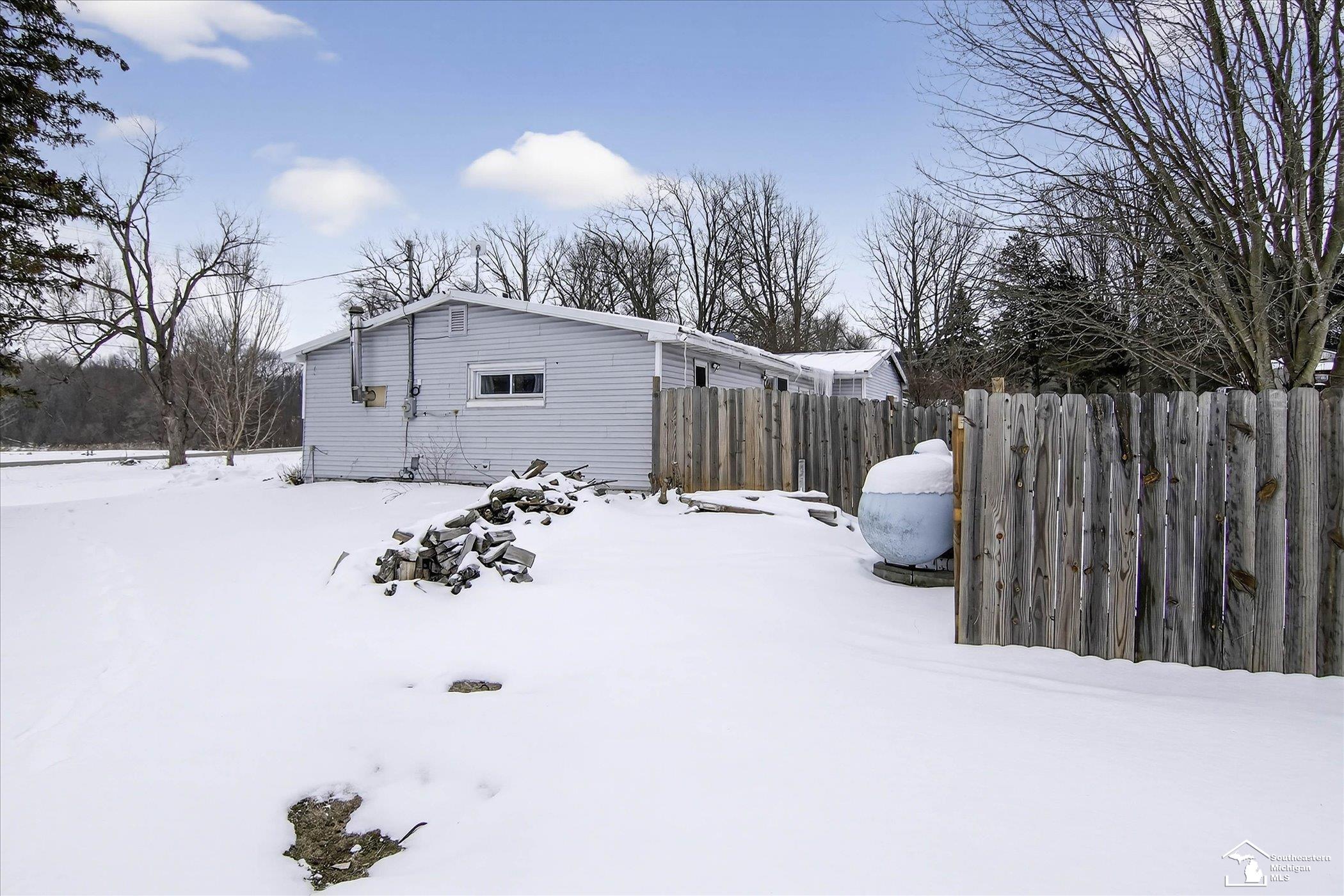12261 Pope Church Road Springport, MI 49284 - Photo 32 of 53