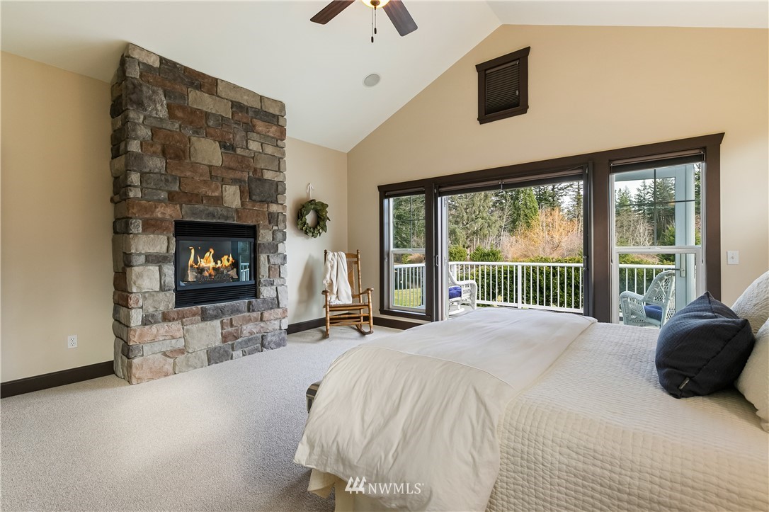 5750 Silverstar Road Bellingham, WA 98226 - Photo 14 of 40