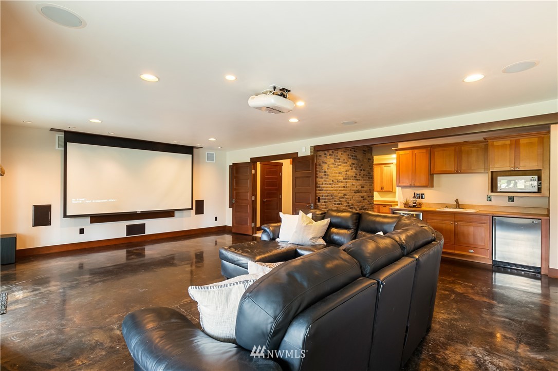 5750 Silverstar Road Bellingham, WA 98226 - Photo 27 of 40