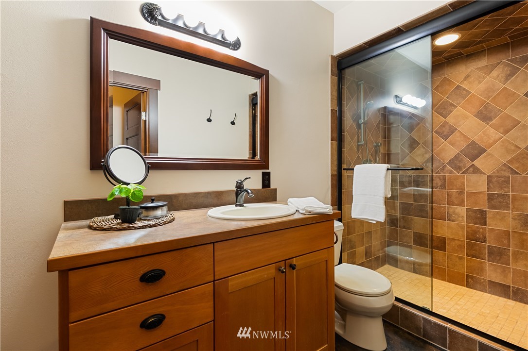 5750 Silverstar Road Bellingham, WA 98226 - Photo 29 of 40