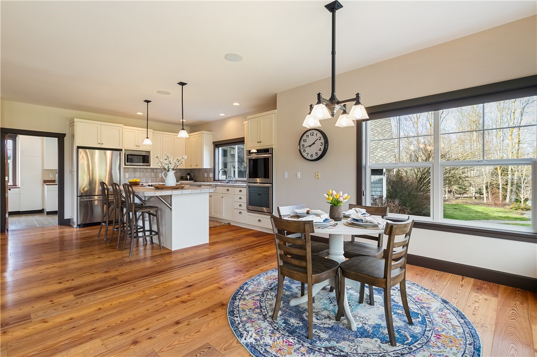 5750 Silverstar Road Bellingham, WA 98226 - Photo 10 of 40