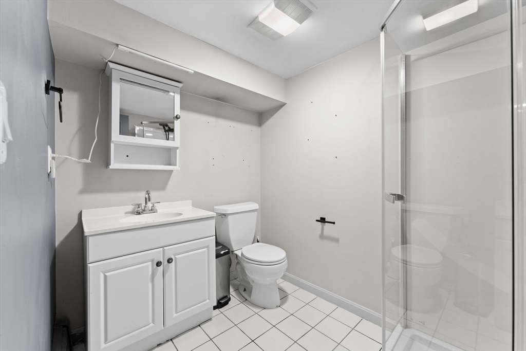 8 Diane Drive Billerica, MA 01821 - Photo 30 of 42