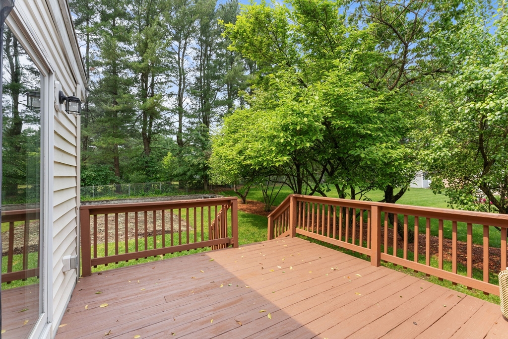 8 Diane Drive Billerica, MA 01821 - Photo 36 of 42