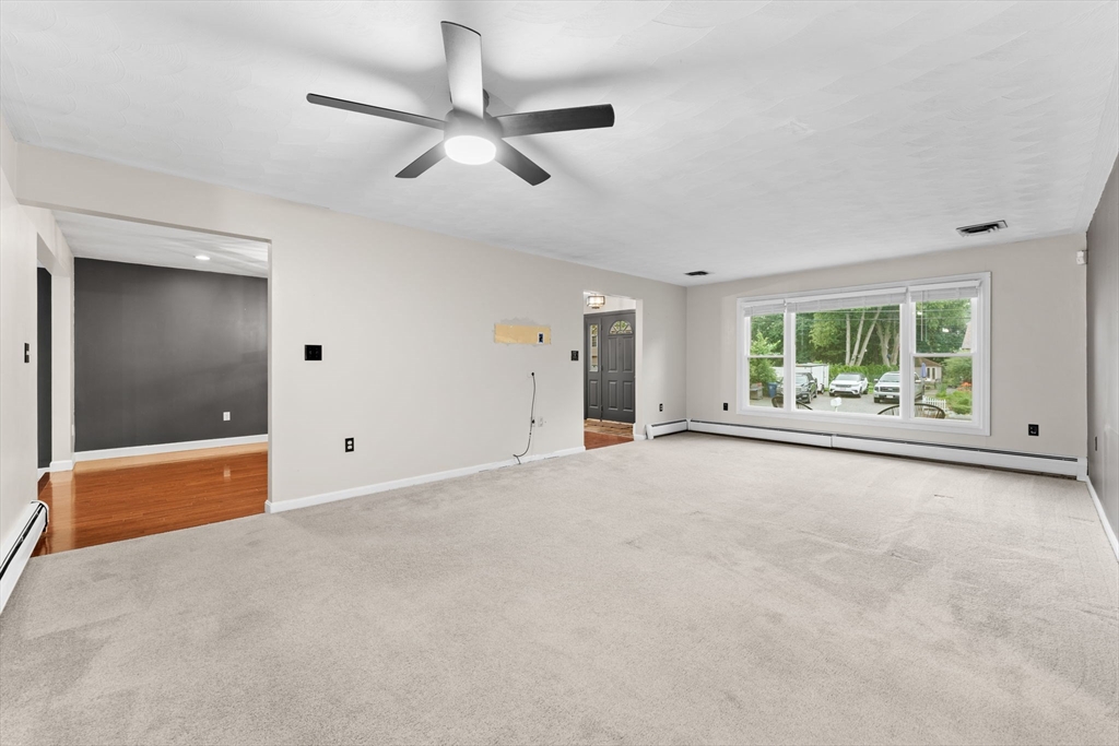 8 Diane Drive Billerica, MA 01821 - Photo 6 of 42