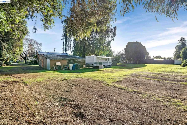 $1,295,000 | 1177 Thiel Road, Hayward, CA 94544