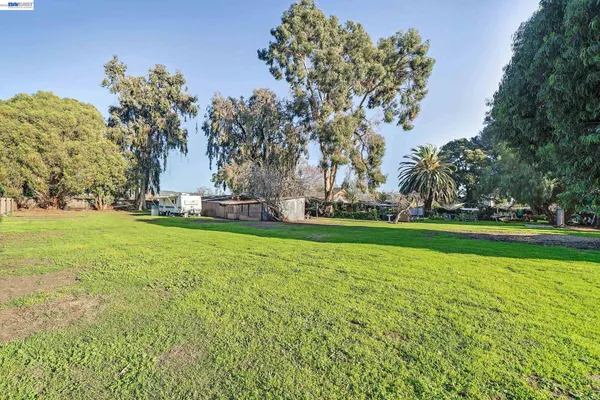 $1,295,000 | 1177 Thiel Road, Hayward, CA 94544
