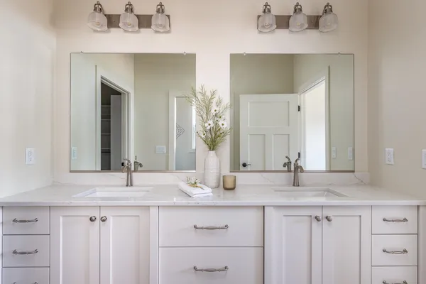 $509,900 | N9053 Southtowne Drive, Menasha, WI 54952