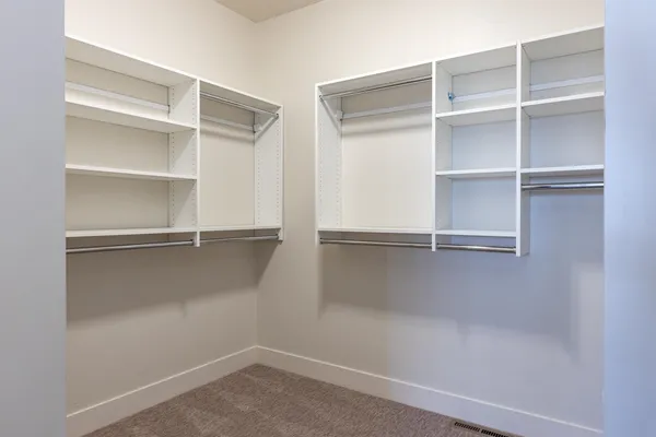 $509,900 | N9053 Southtowne Drive, Menasha, WI 54952