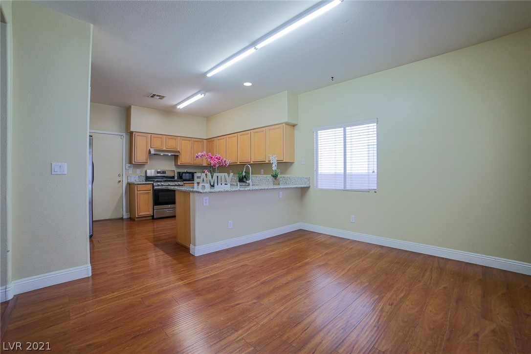 8867 West Oquendo Road Las Vegas, NV 89148 - Photo 12 of 41