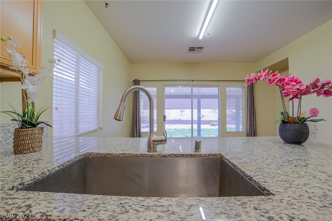 8867 West Oquendo Road Las Vegas, NV 89148 - Photo 20 of 41