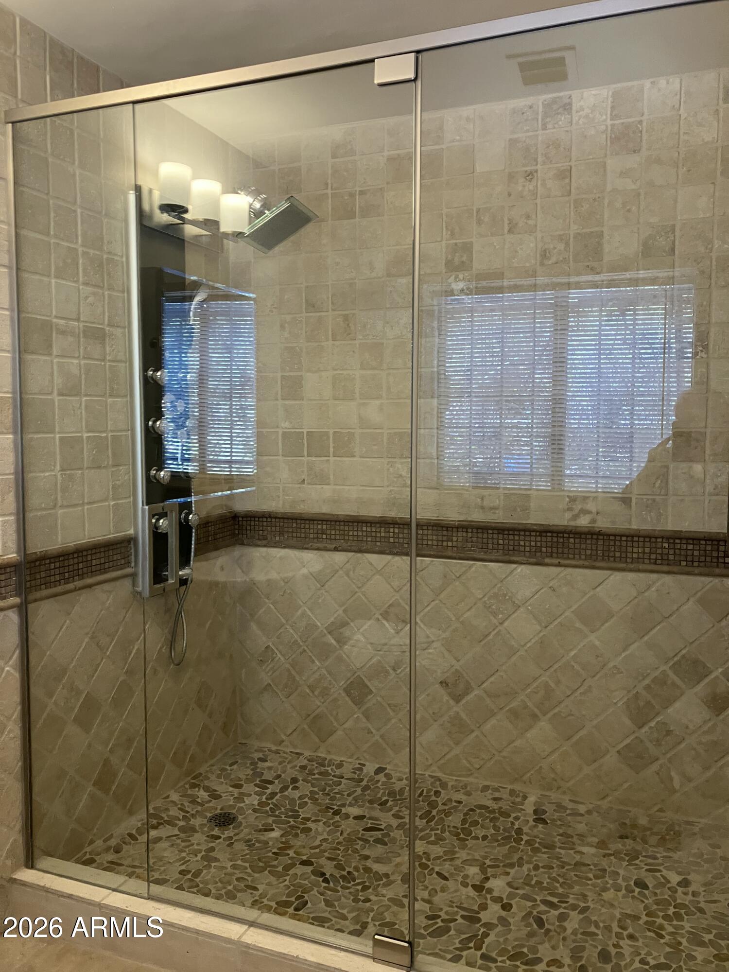 4540 North 44th Street, Unit 8 Phoenix, AZ 85018 - Photo 16 of 29 Bath Shower