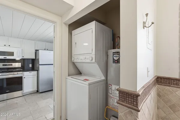 $327,000 | 4540 North 44th Street, Unit 8, Phoenix, AZ 85018