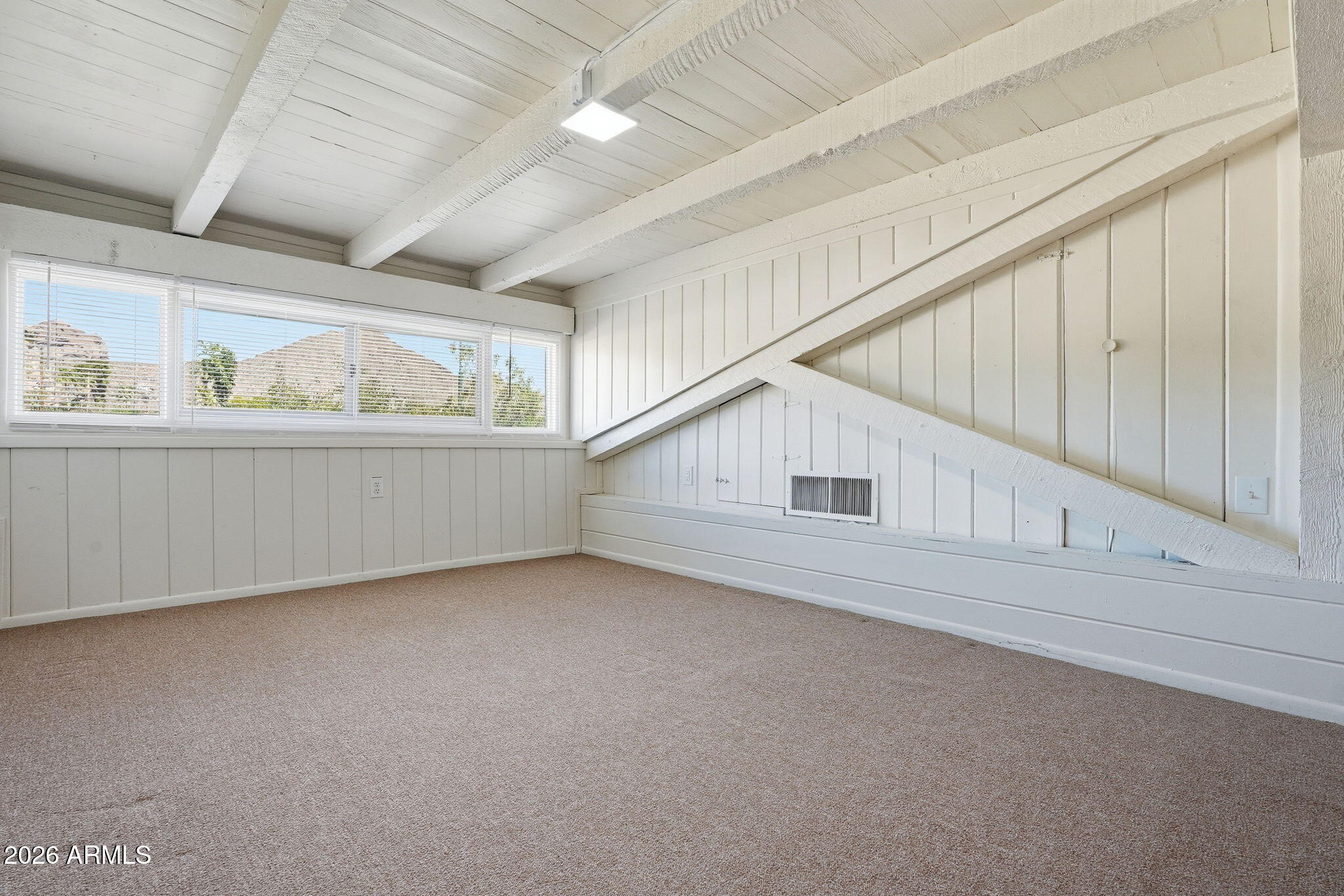 4540 North 44th Street, Unit 8 Phoenix, AZ 85018 - Photo 20 of 29 Loft