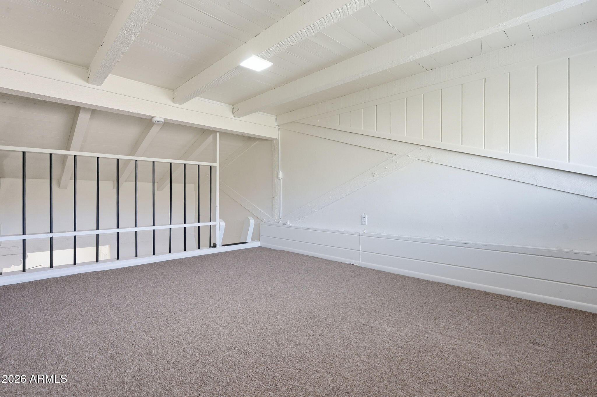 4540 North 44th Street, Unit 8 Phoenix, AZ 85018 - Photo 21 of 29 Loft