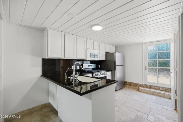 $327,000 | 4540 North 44th Street, Unit 8, Phoenix, AZ 85018