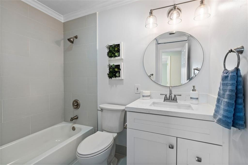 10884 Gantry Street Boca Raton, FL 33428 - Photo 18 of 28 Bathroom 2