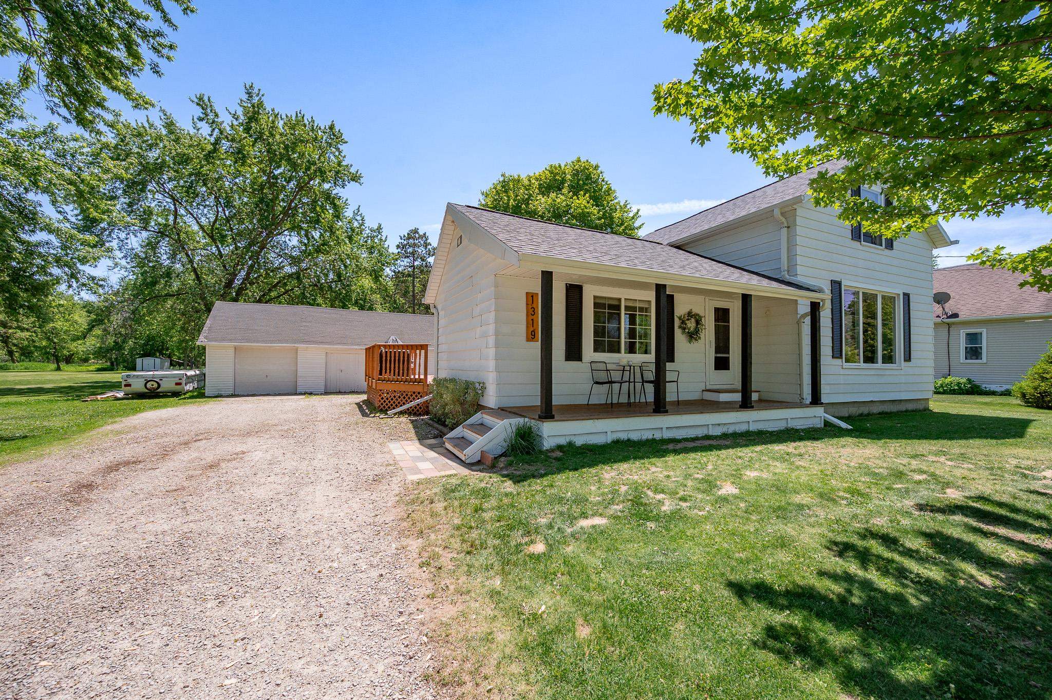 1319 Riverside Drive Suamico, WI 54173 - Photo 49 of 63