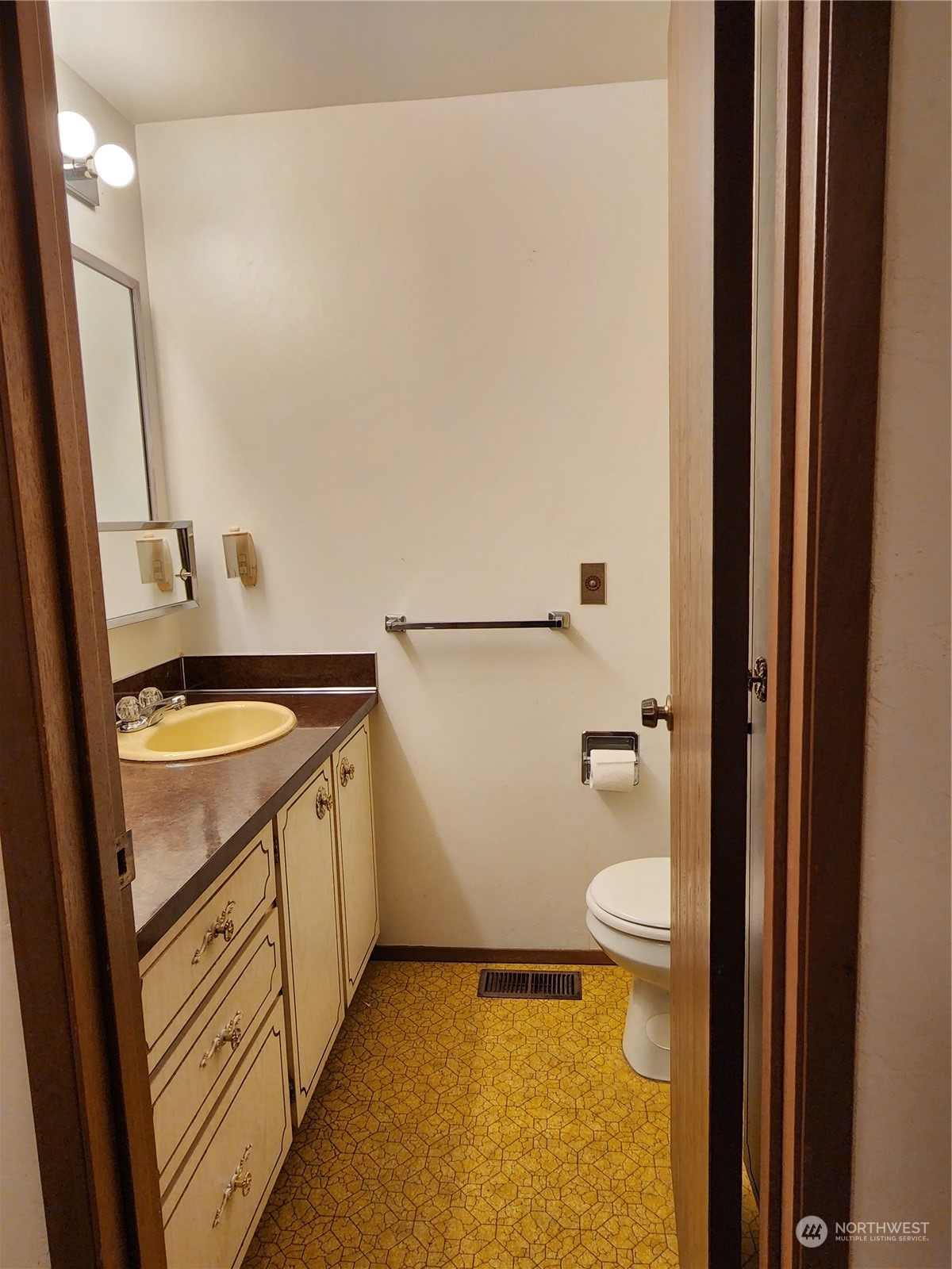3830 Southeast Horstman Road Port Orchard, WA 98366 - Photo 14 of 17 Gallery Image 14