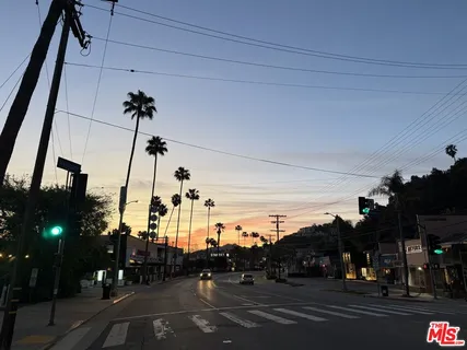 $1,399,000 | 4112 Vanetta Place, Studio City, CA 91604