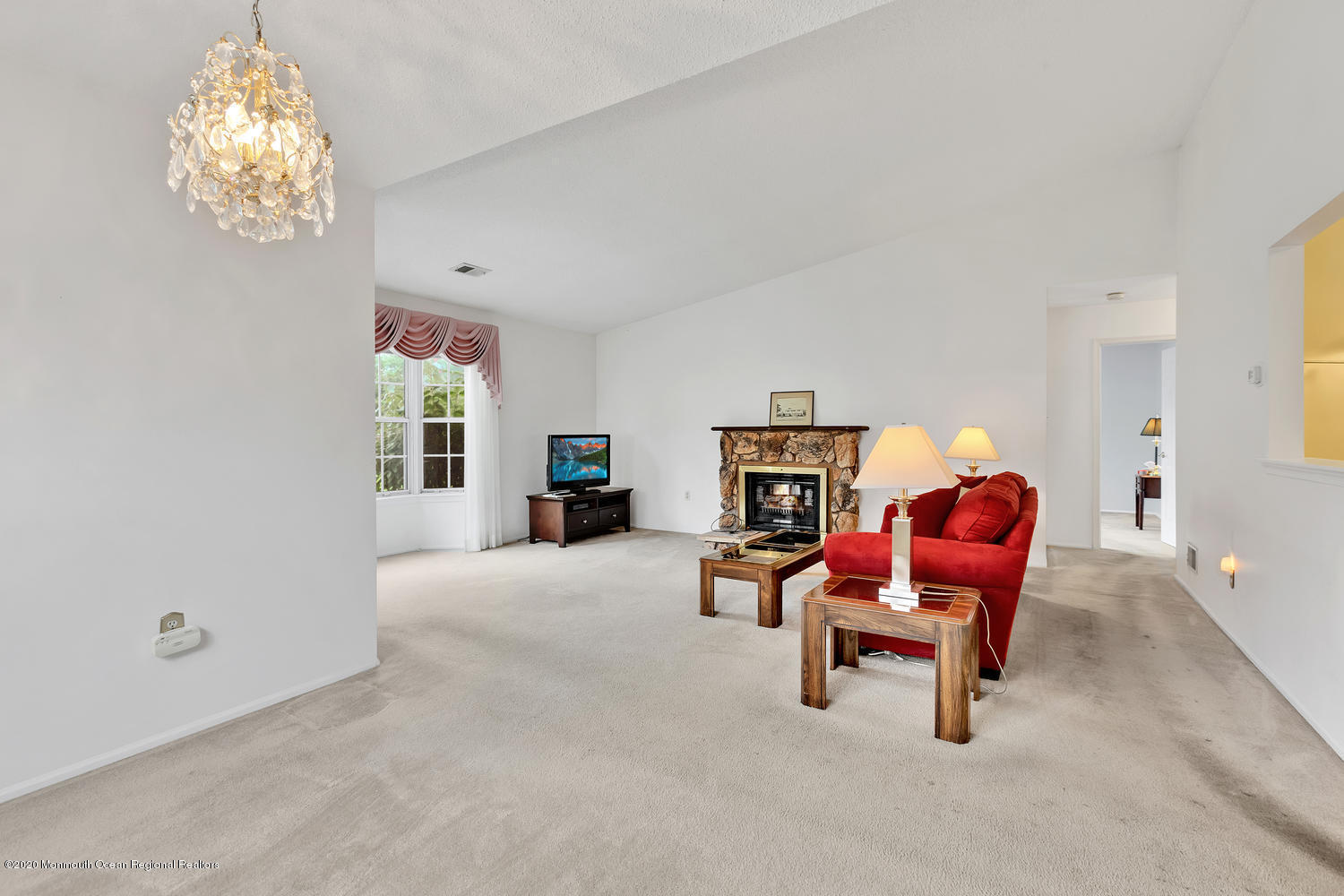 28 Ivy Ridge Close Freehold, NJ 07728 - Photo 6 of 17 Dining Room/Living Room
