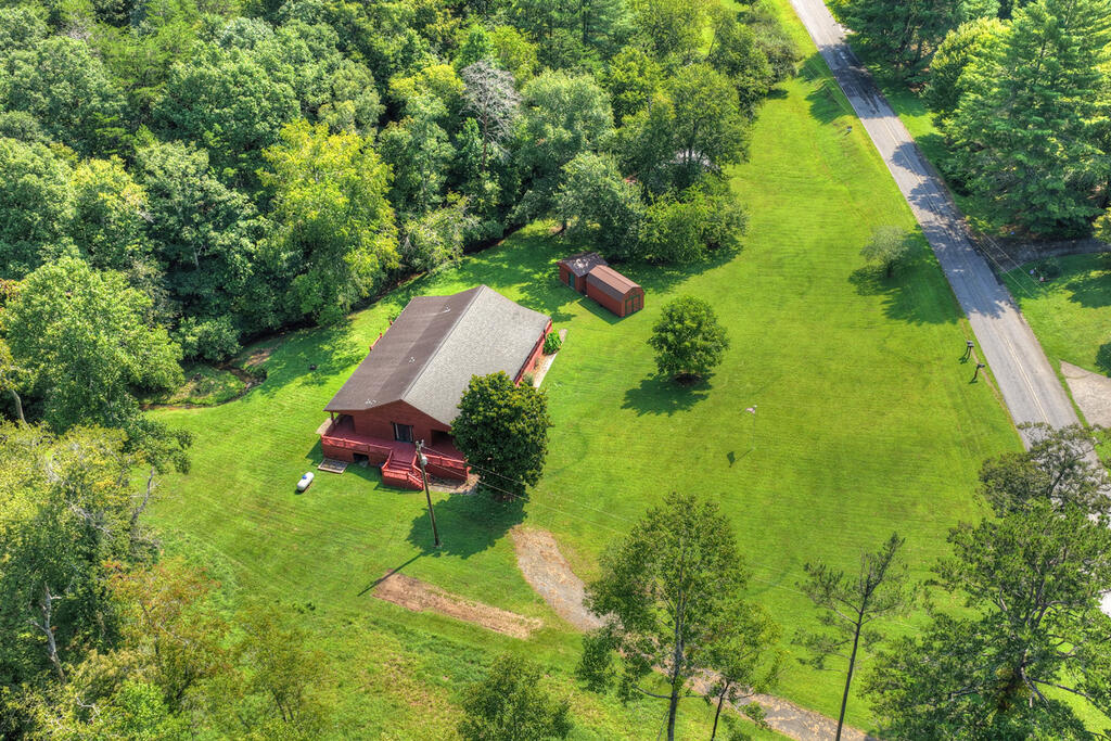 1792 Wolfcreek Road Murphy, NC 28906 - Photo 4 of 61 Gallery Image 4