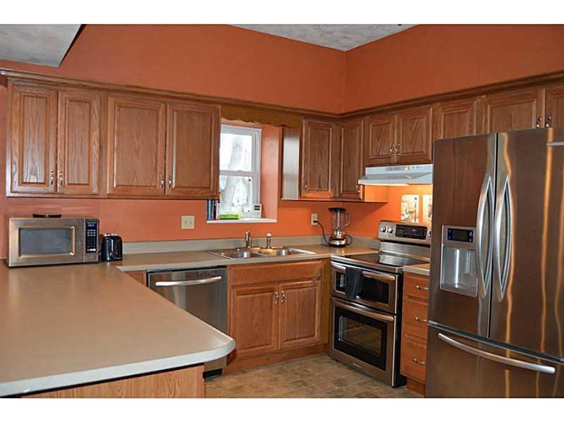 6231 Hartzell Road Greenville, OH 45331 - Photo 4 of 13