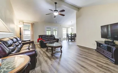 $1,850 | 4000 Stoney Hill, Round Rock, TX 78681