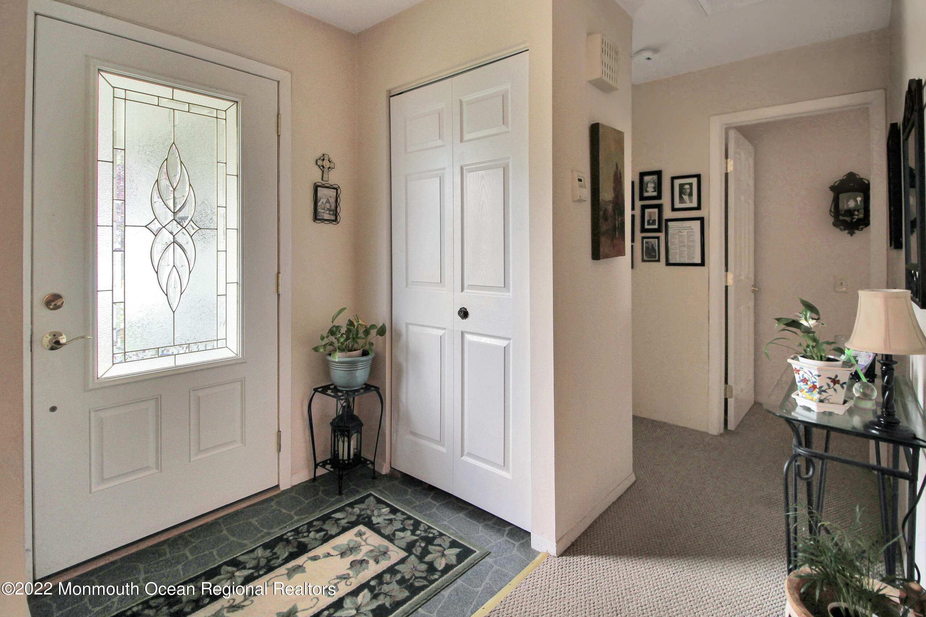 72 Sunset Road Whiting, NJ 08759 - Photo 2 of 27 2 foyer