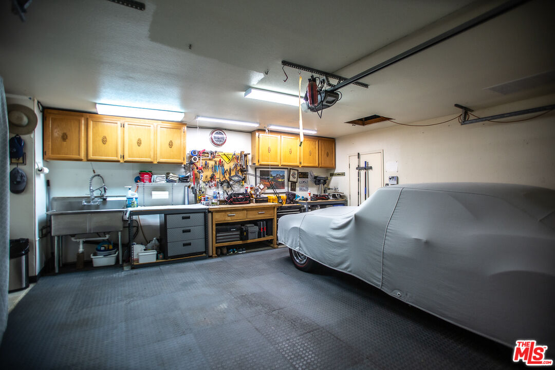 969 Vintage Way Los Alamos, CA 93440 - Photo 56 of 59 a kitchen with lots of counter top space