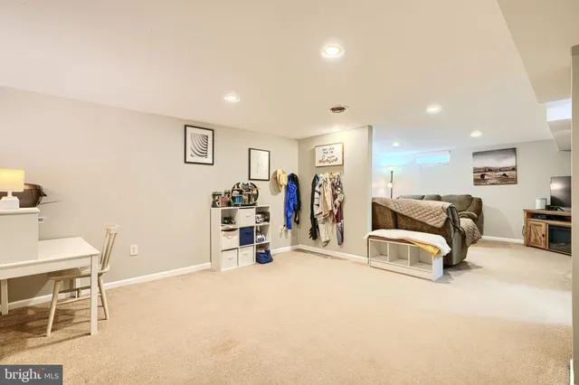 wooden floor and closet in a room