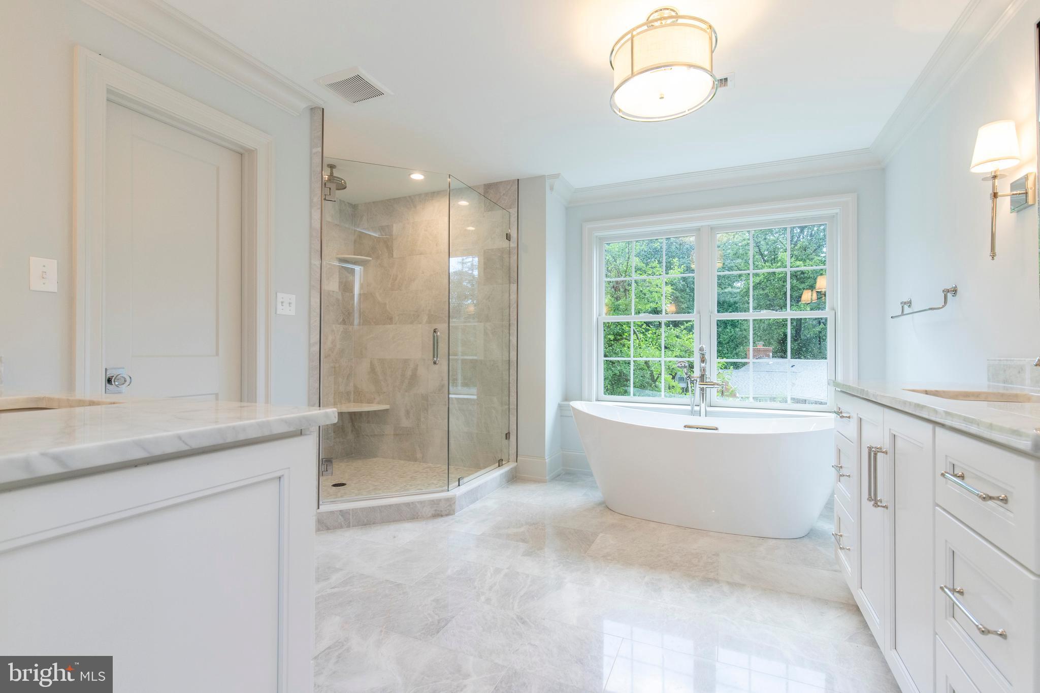 626 Broad Acres Road Narberth, PA 19072 - Photo 22 of 37 Master bathroom